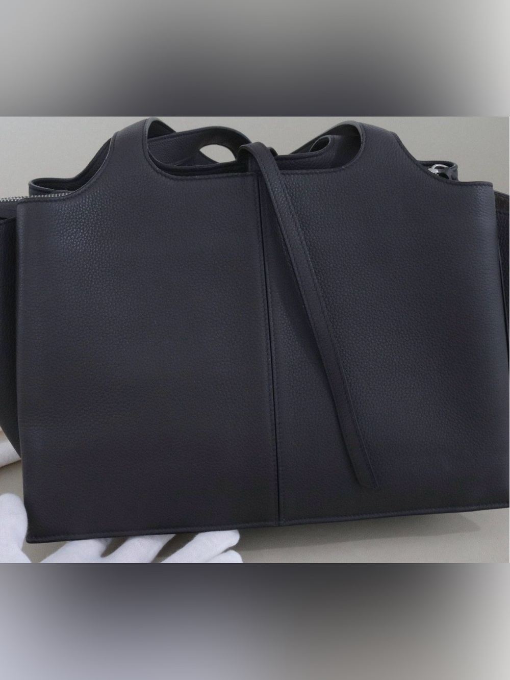 Celine Black Leather Shoulder Tote - Picture 2 of 8